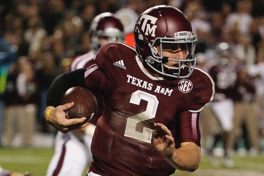 Johnny Manziel Texas A&M Aggies Unsigned Throwing Photograph