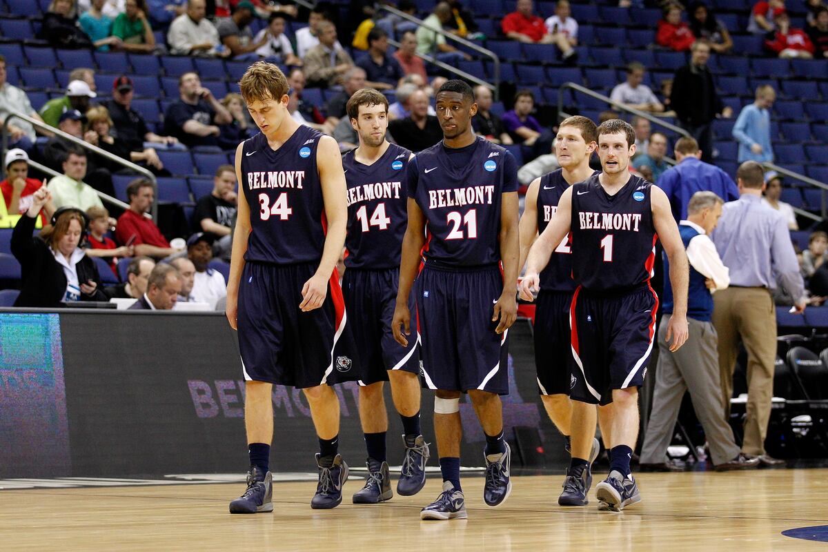 Belmont Stuns North Carolina 83 80 With Last Second Three In