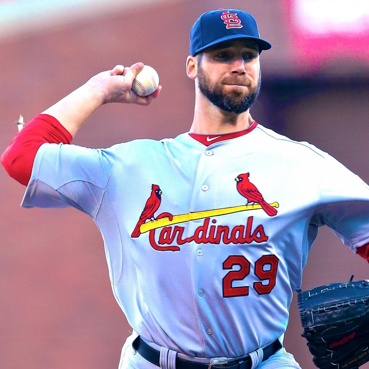 Chris Carpenter of the St. Louis Cardinals loses his jersey as he News  Photo - Getty Images