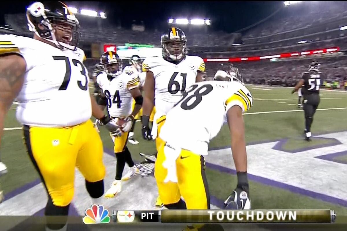Steelers' Emmanuel Sanders Celebrates TD by Mocking Ray Lewis' Signature Dance | Bleacher Report ...