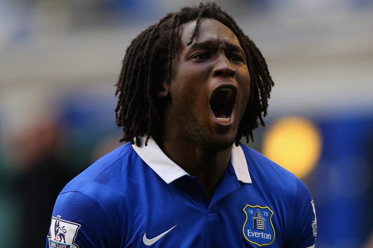 GIF: Romelu Lukaku Goal Puts Everton 4-0 Up Against Stoke ...
