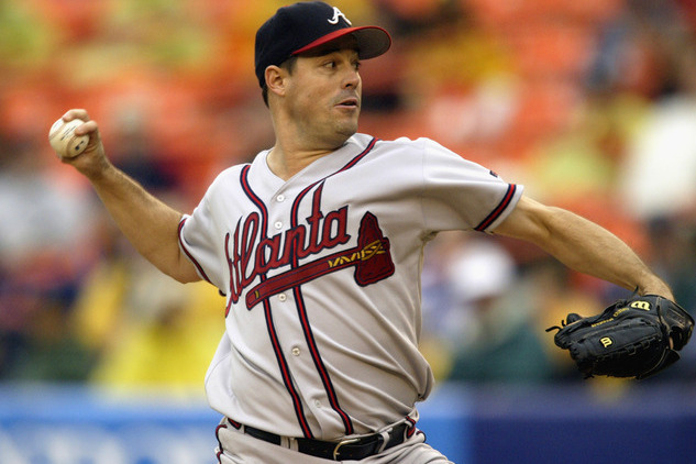 Greg Maddux makes Hall of Fame on first ballot