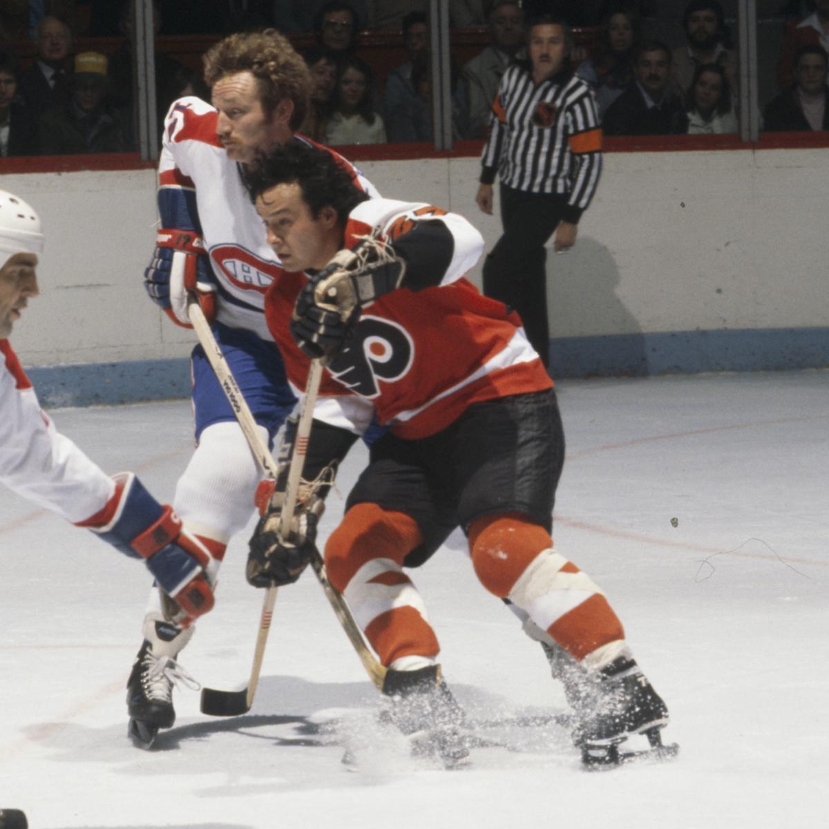 Nick Schultz - Philadelphia Flyers - Eric Desjardins Hall of Fame