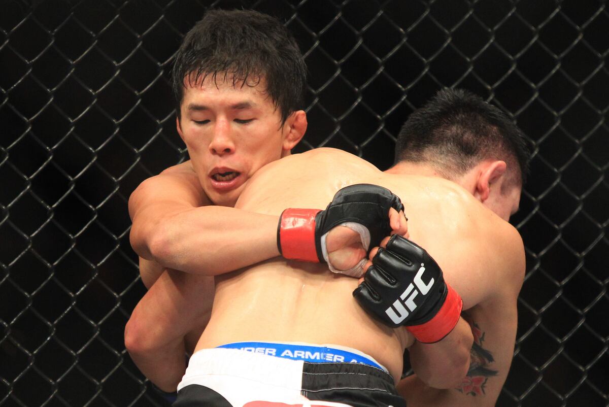 UFC Fight Night 33: Prelim Card Predictions | Bleacher ...