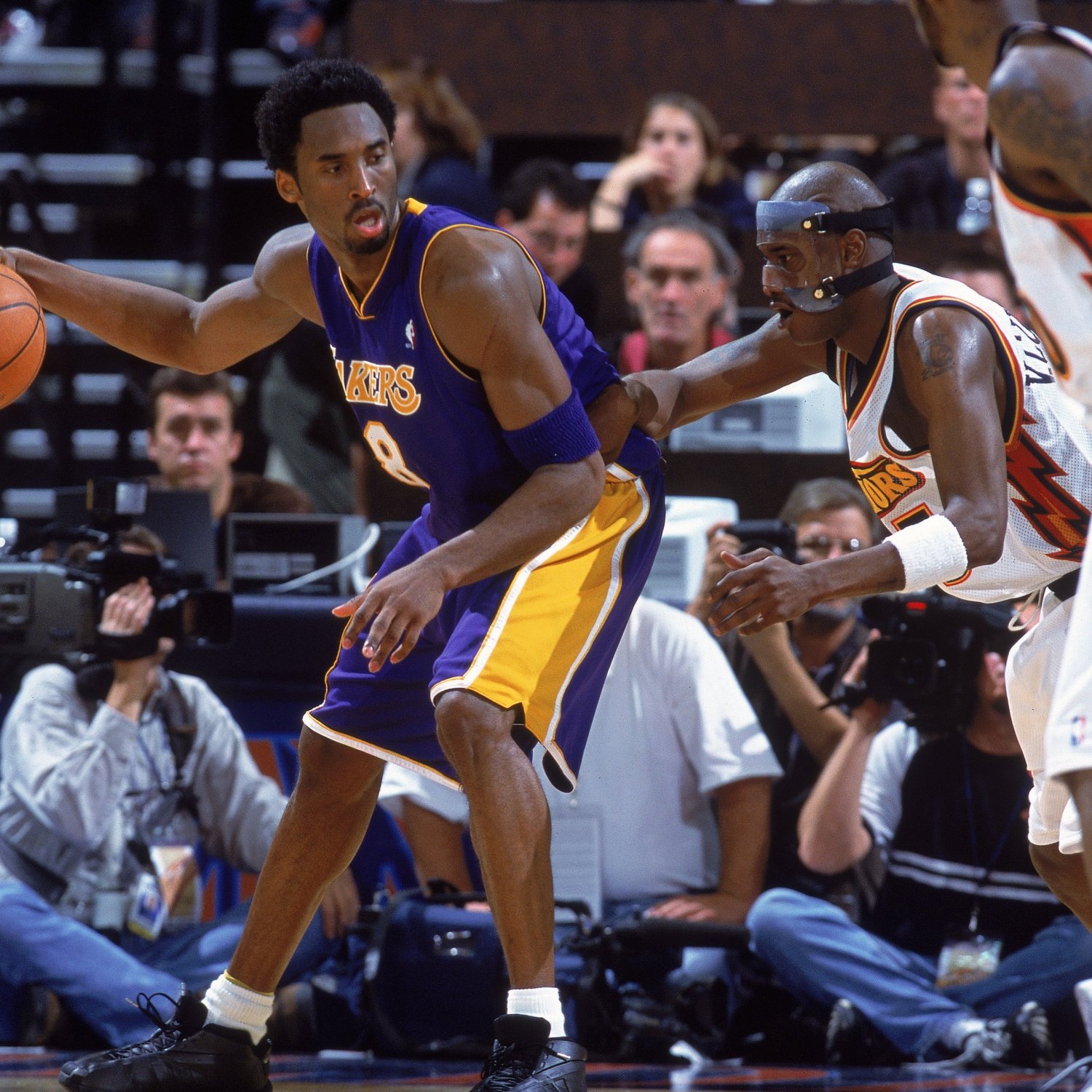 Throwback Thursday: Kobe Bryant's First 50-Point Game in the NBA ...