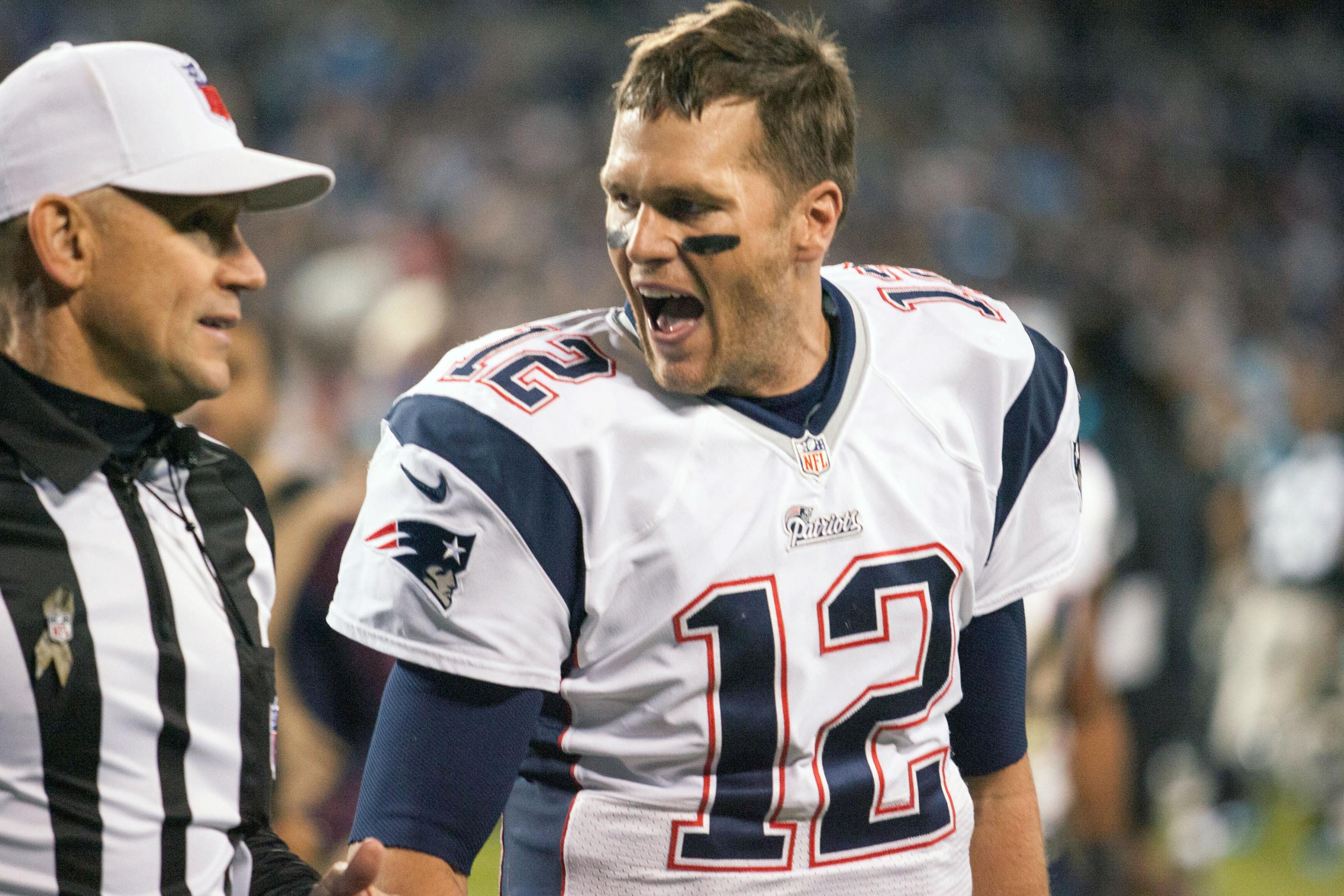 Tom Brady Fired Up as He Tears Into Buccaneers Teammates on Sideline