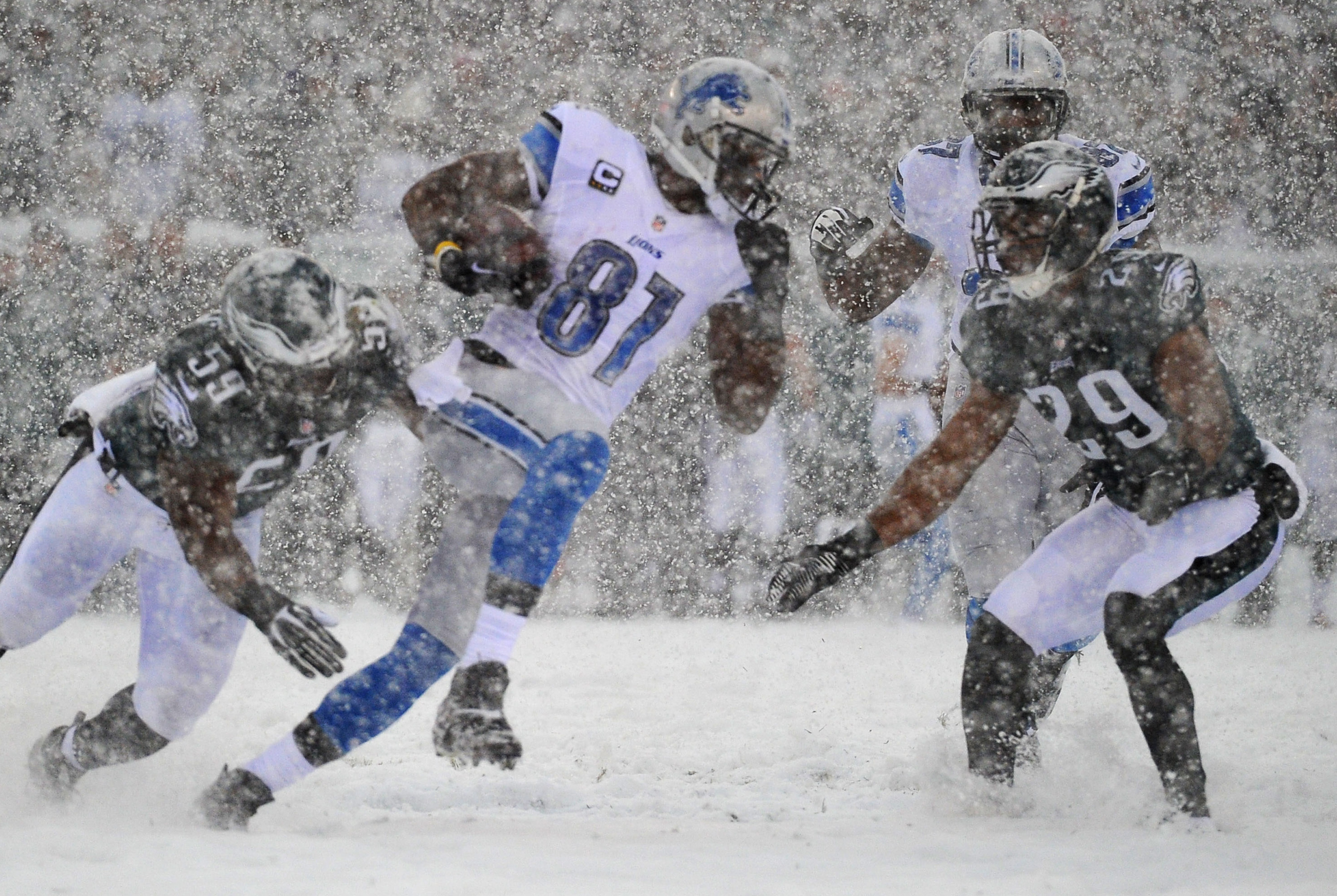 Lions vs. Eagles 2013 final score: Philadelphia dominates Snow Bowl, 34-20  