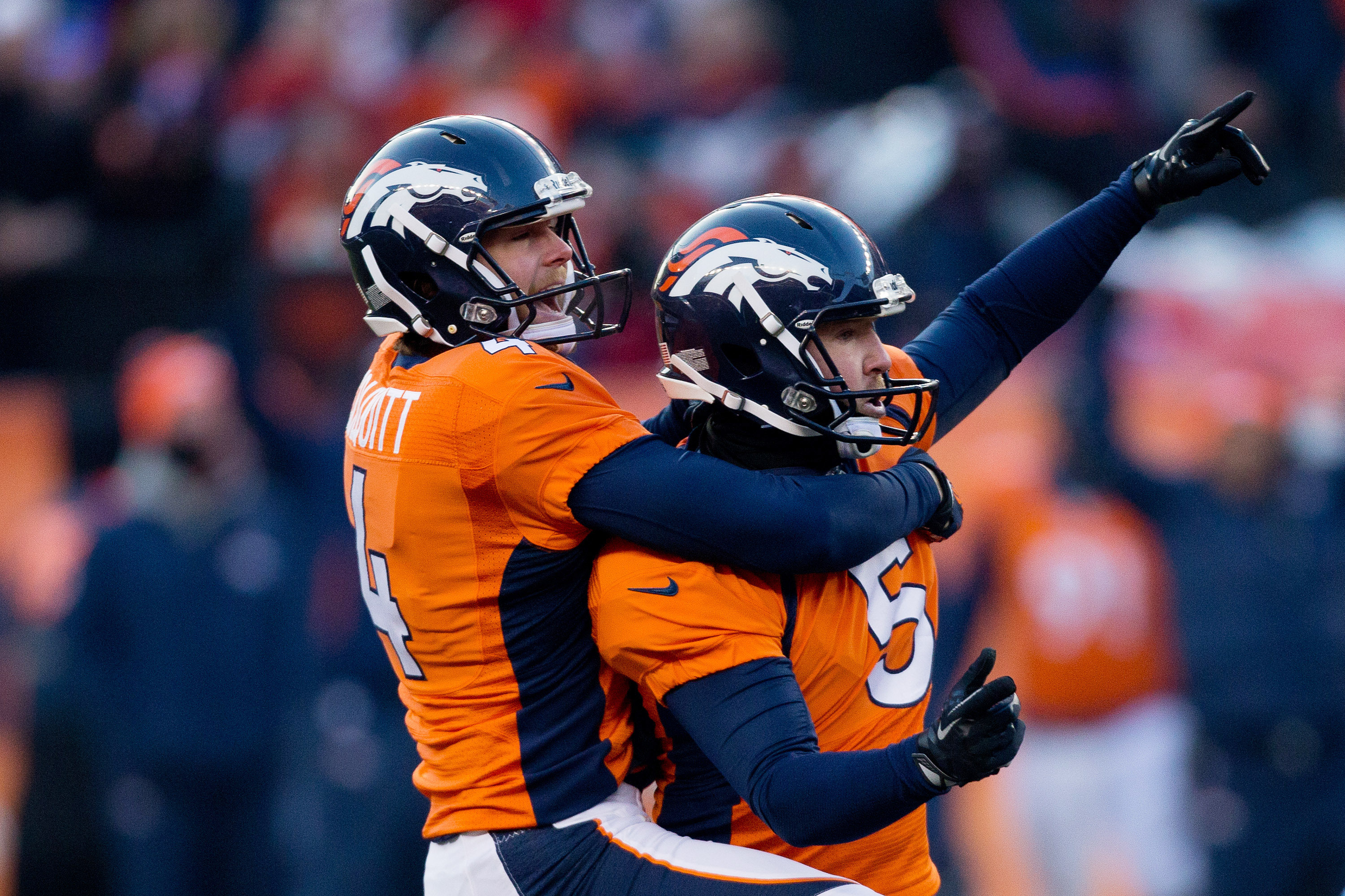 DENVER BRONCOS VS TENNESSEE TITANS, NFL - Denver Sports