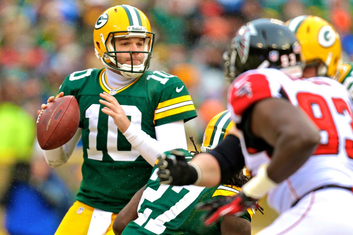 Packers Save Season, Keep Playoff Hopes Alive with Close Victory over 