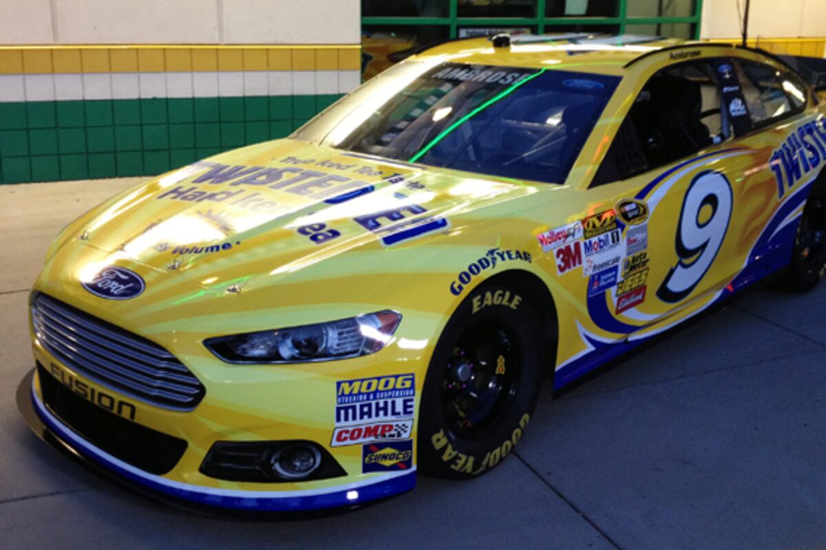 Grading the New NASCAR Paint Schemes Revealed for 2014 ...