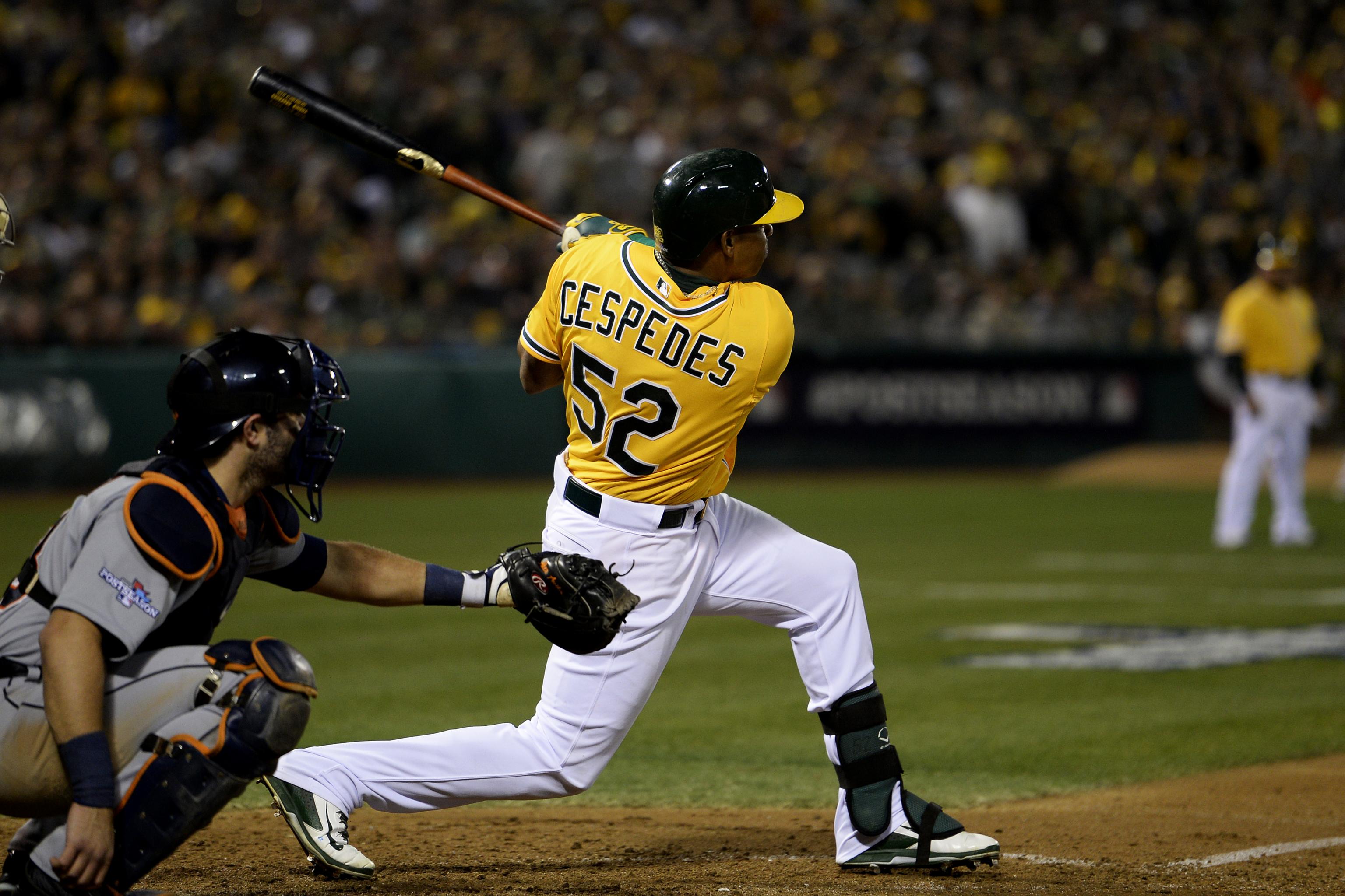 Reddick leaves A's game with strained right knee