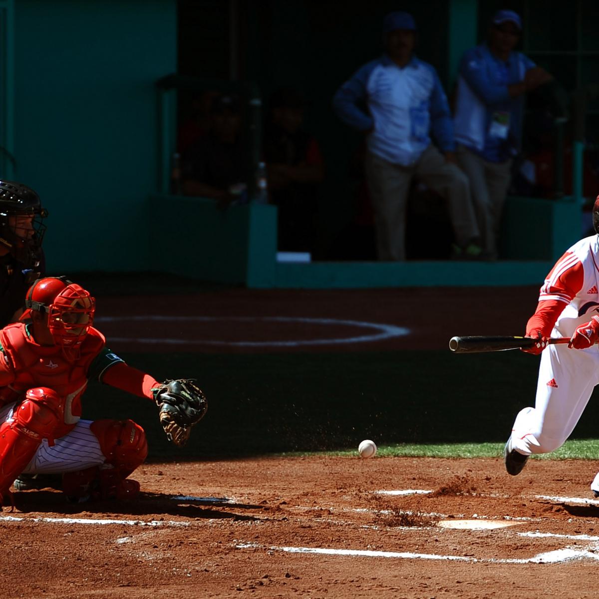 Cuban Catcher Becomes First Player To Defect During WBC