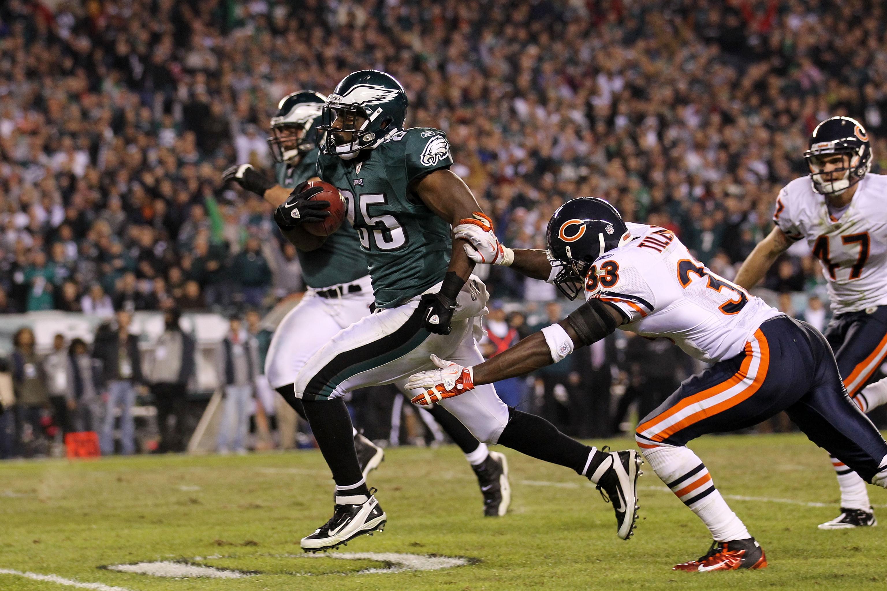 Injuries strike Chicago Bears in loss to Philadelphia Eagles