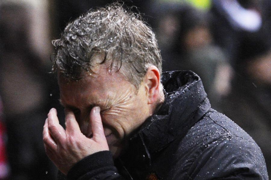 Manchester United Transfer Rumours Dorin Rotariu Not The Answer For David Moyes Bleacher Report Latest News Videos And Highlights