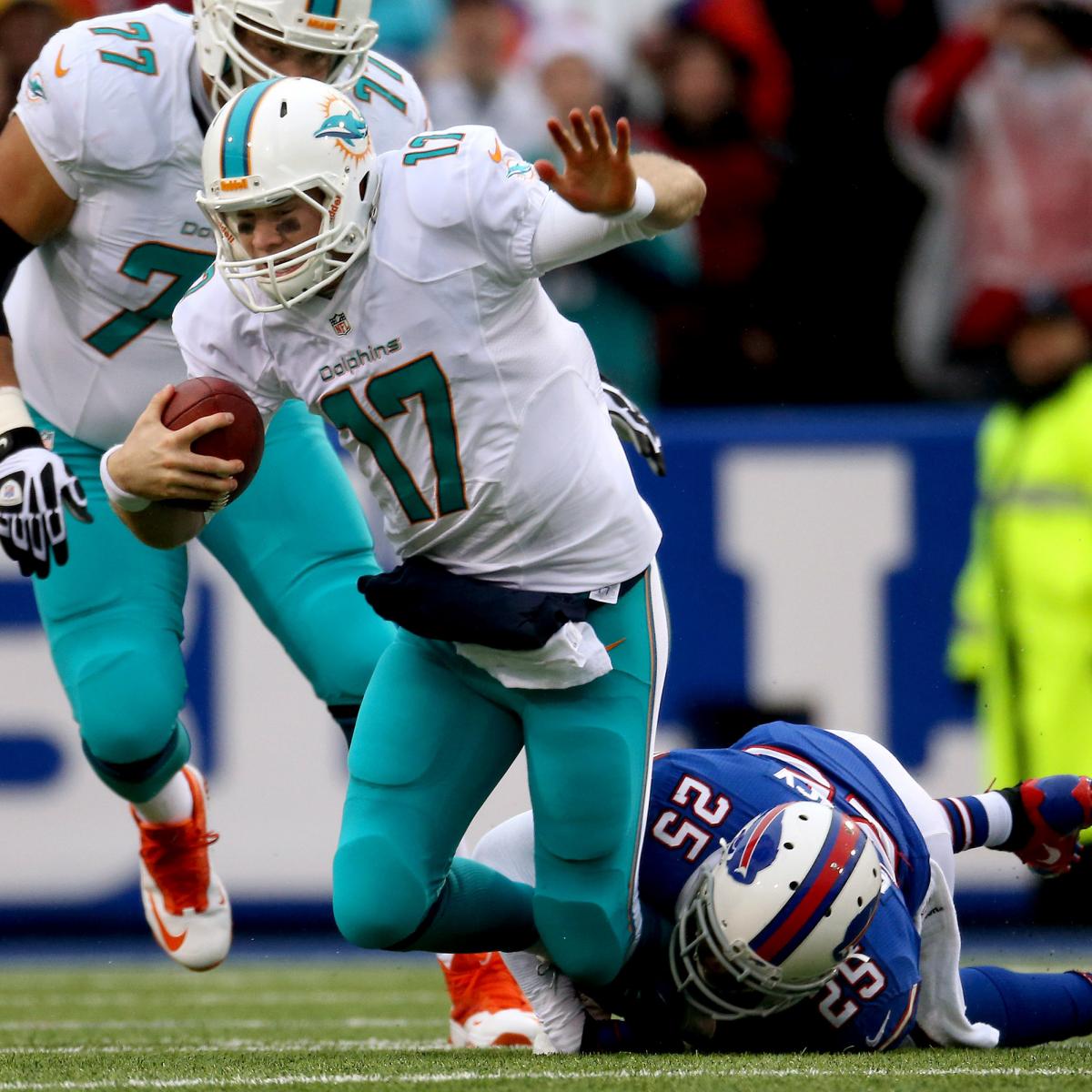 NFL disciplines Miami Dolphins for team's improper pursuit of Tom Brady