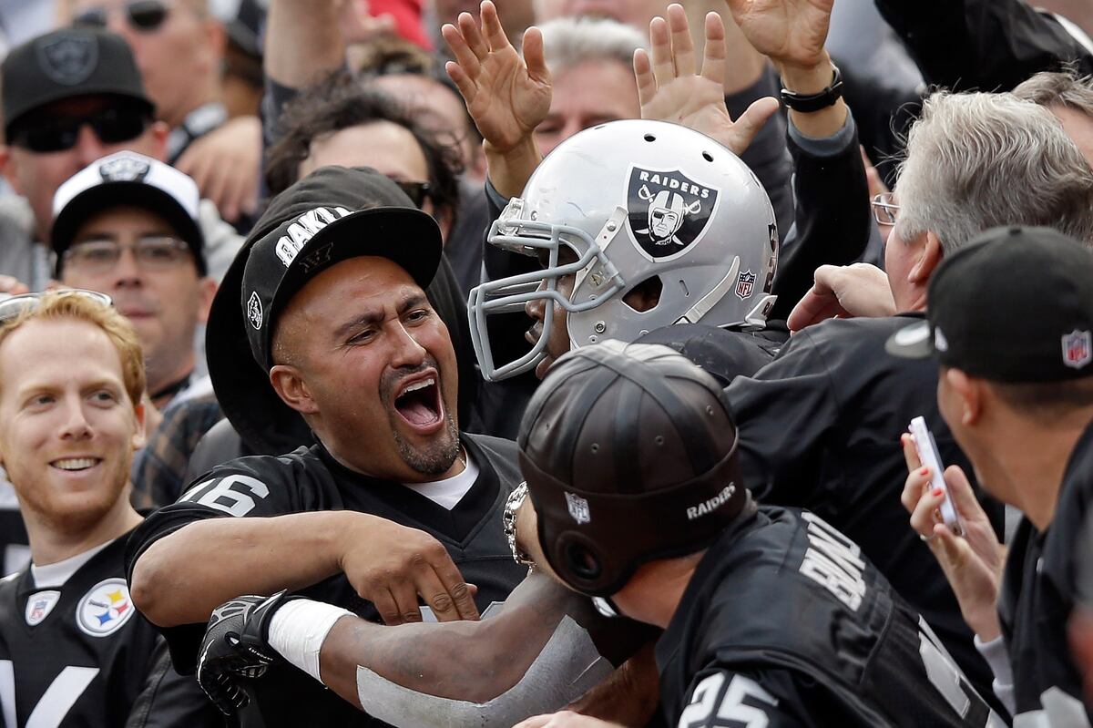 2014 NFL Free Agents Top Players at Every Position