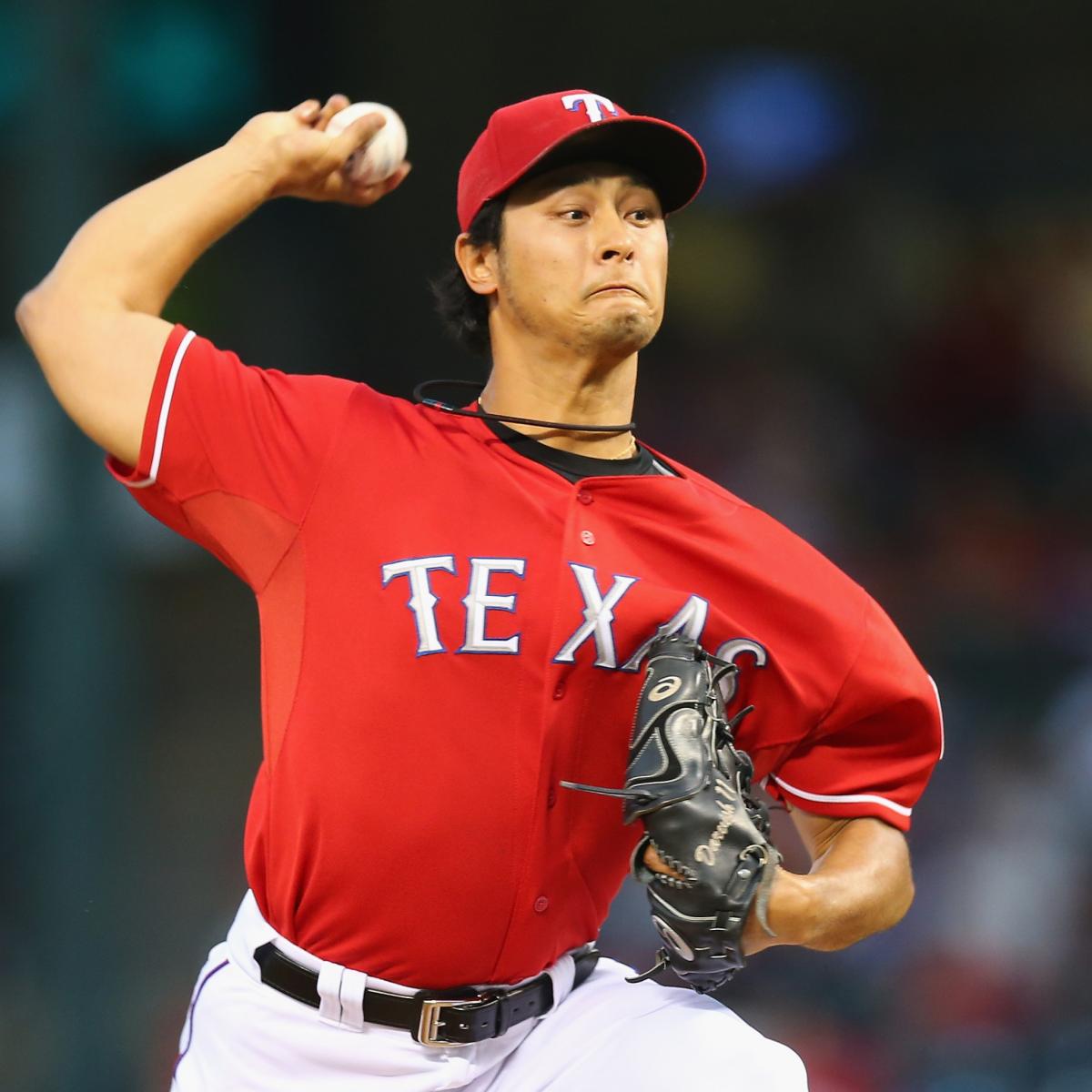What Pros Wear: What Pros Wear: Yu Darvish (Glove, Cleats