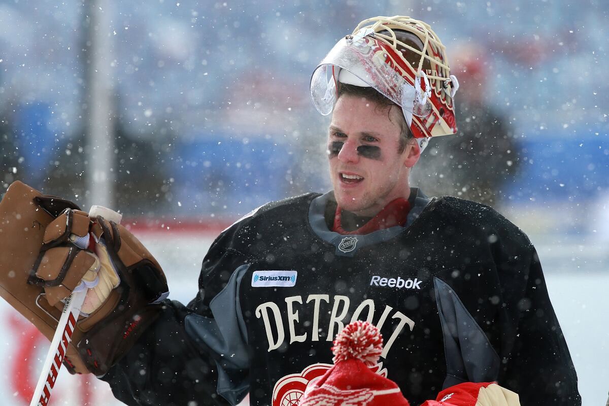Why Jimmy Howard Doesn't Deserve to Start in the 2014 Winter Classic