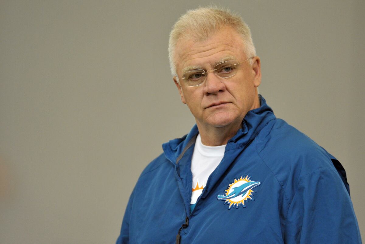 5 Possible Replacements for Mike Sherman as Miami Dolphins Offensive