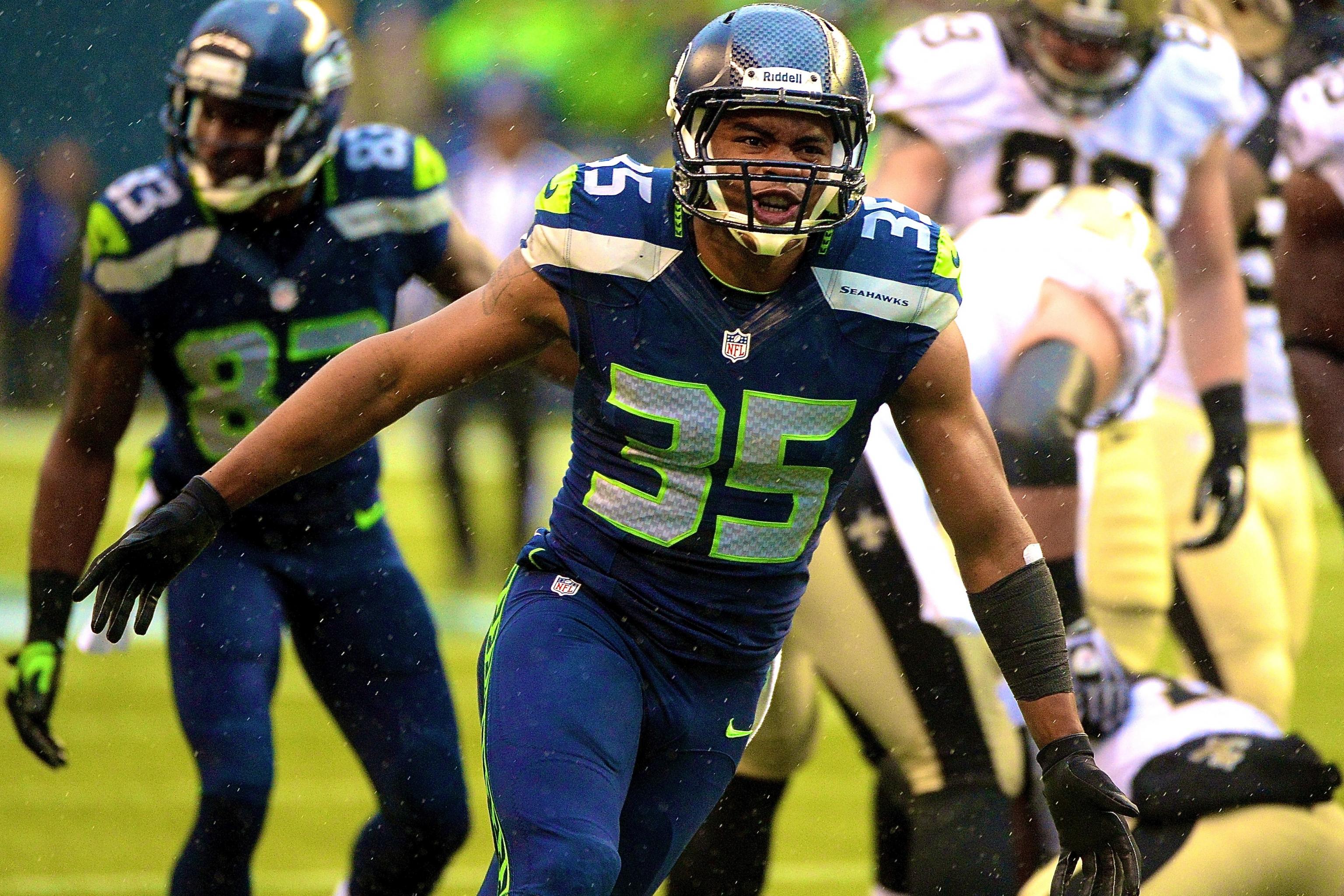 Seahawks' Jimmy Graham quiet on the field vs. Saints, and off the field  with media