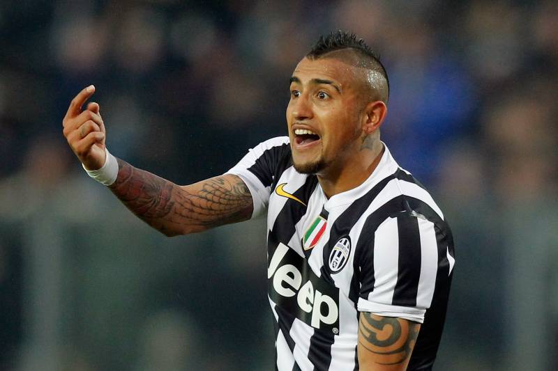 https://img.bleacherreport.net/img/images/photos/002/704/608/hi-res-458855365-arturo-vidal-of-juventus-gestures-during-the-serie-a_crop_north.jpg?h=533&w=800&q=70&crop_x=center&crop_y=top