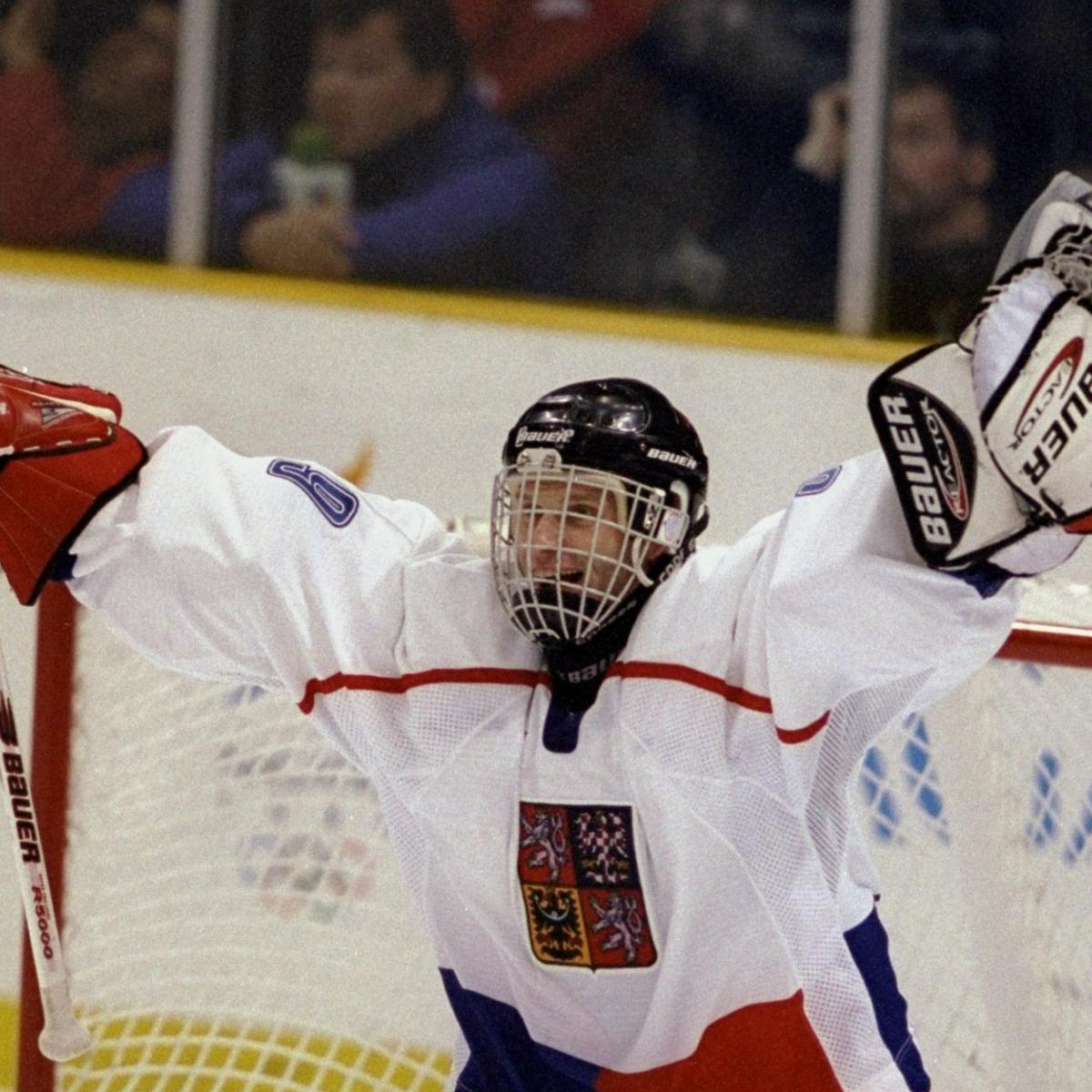 Curtis Joseph, one netminder for Team Canada at the 2002 Olympics in  News Photo - Getty Images