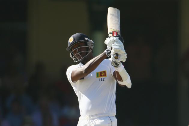 SYDNEY, AUSTRALIA - JANUARY 05:  Angelo Mathews of Sri Lanka bats during day three of the Third Test match between Australia and Sri Lanka at Sydney Cricket Ground on January 5, 2013 in Sydney, Australia.  (Photo by Mark Kolbe/Getty Images)