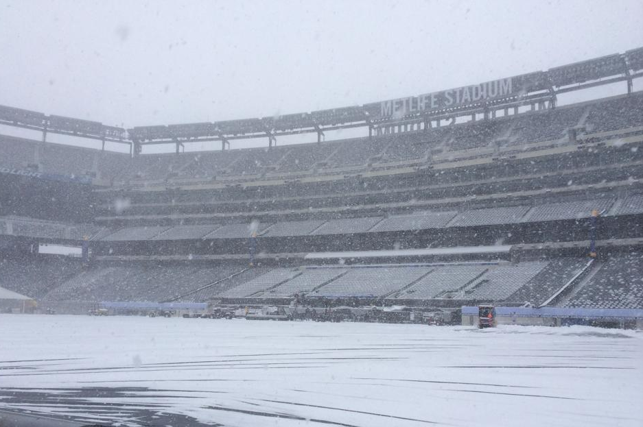 Super Bowl 2014 Weather: MetLife Stadium digs out from storm - Big