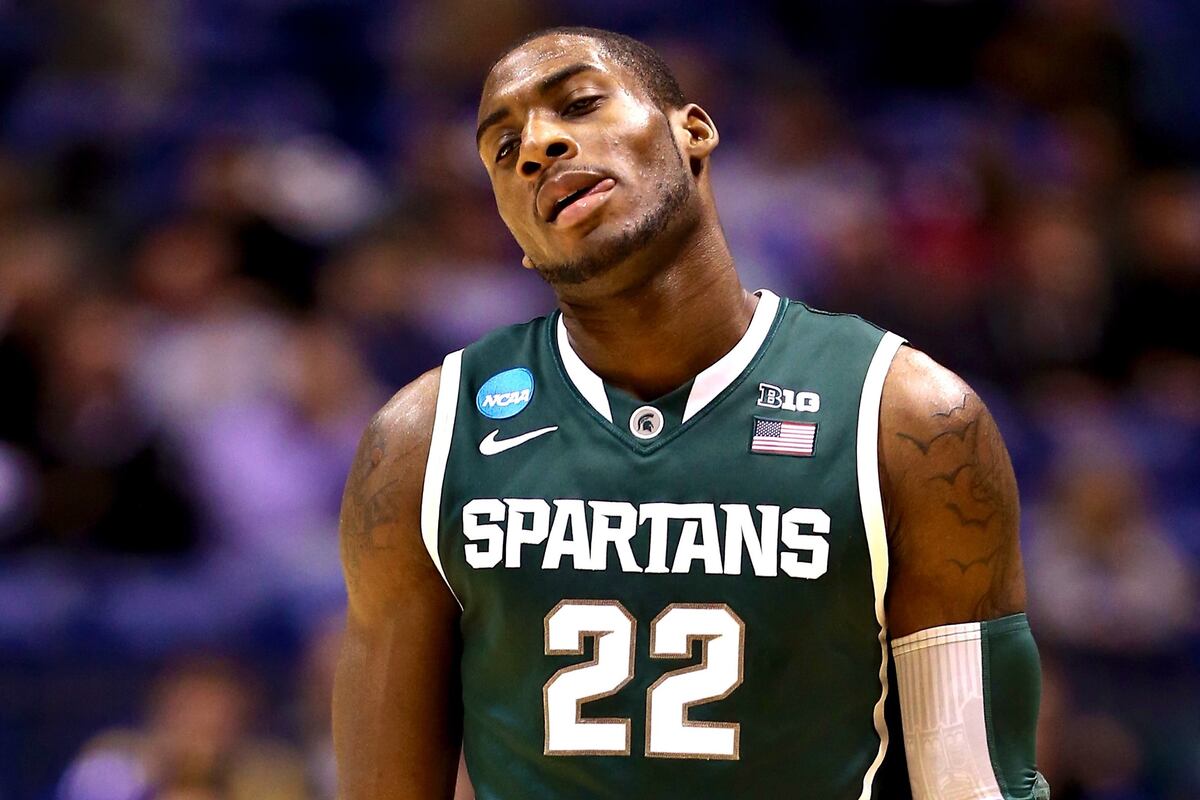 Branden Dawson Injury Updates on Michigan State Forward's Hand and