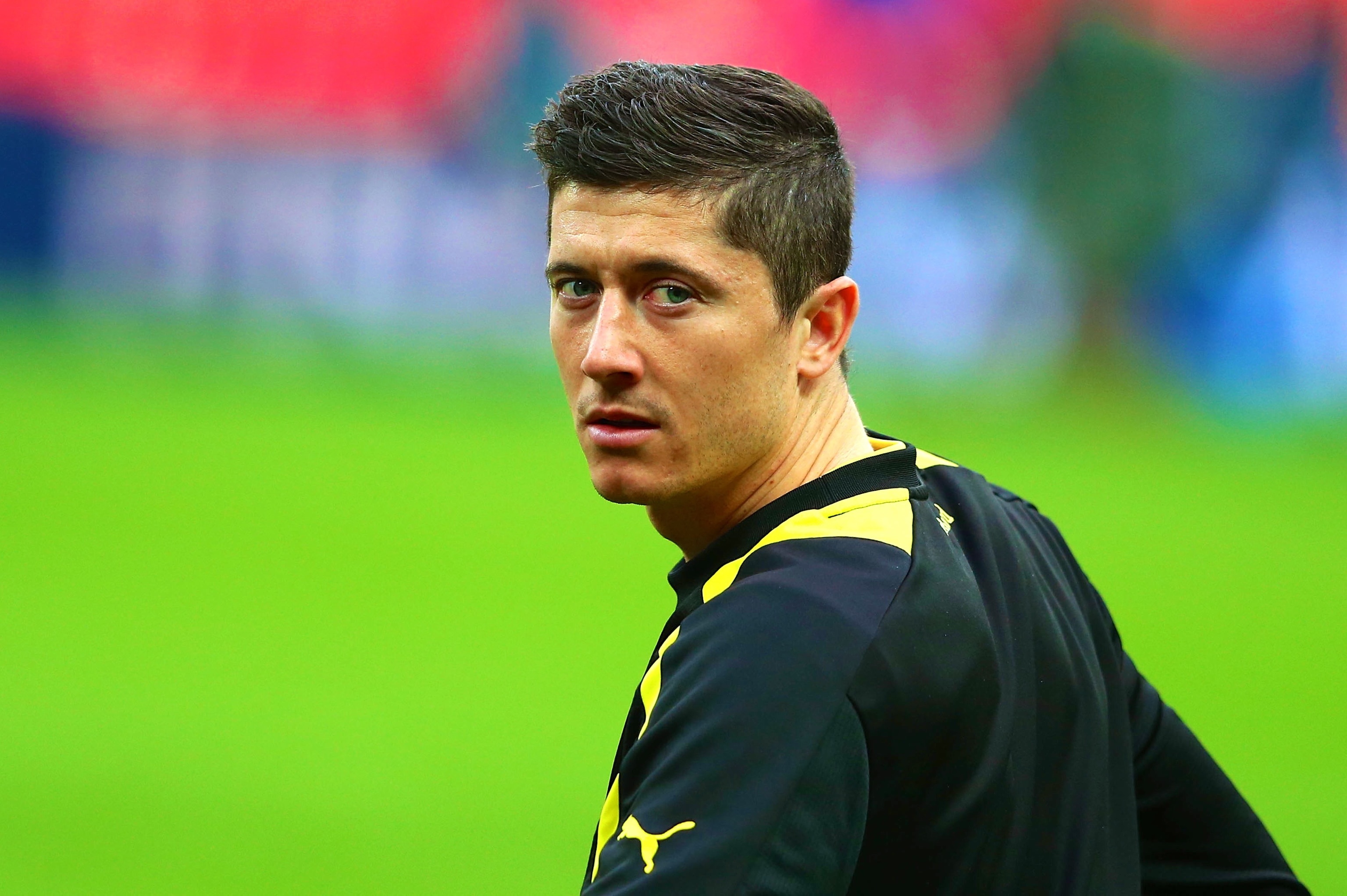 Robert Lewandowski Young : Bundesliga Bayern Munich S Robert