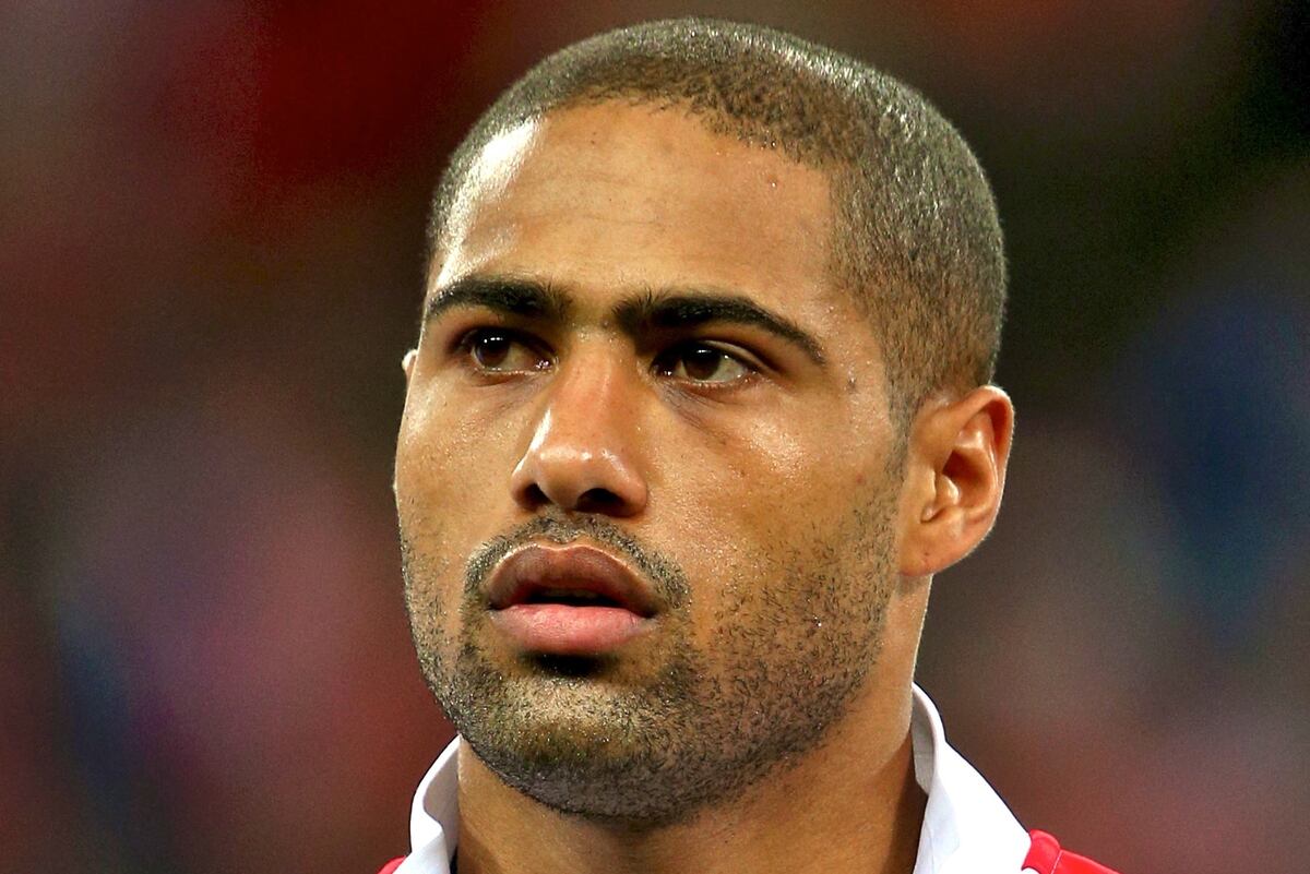 Glen Johnson's Form and Fitness Wrecking His Liverpool Career and World