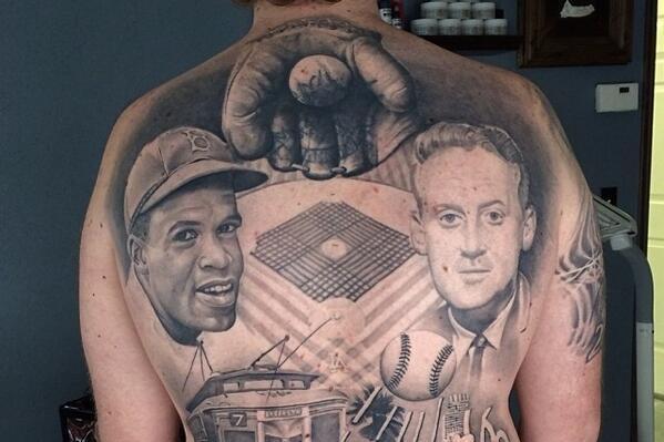 Los Angeles Dodgers Fan Gets Elaborate Full Back Tattoo