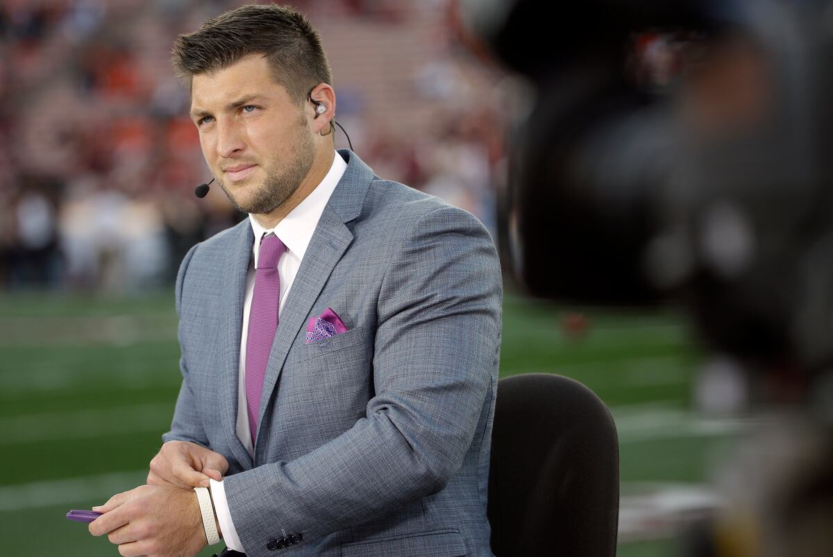 Tim Tebow's Job as ESPN Analyst a Solid Platform to Continue Pursuing