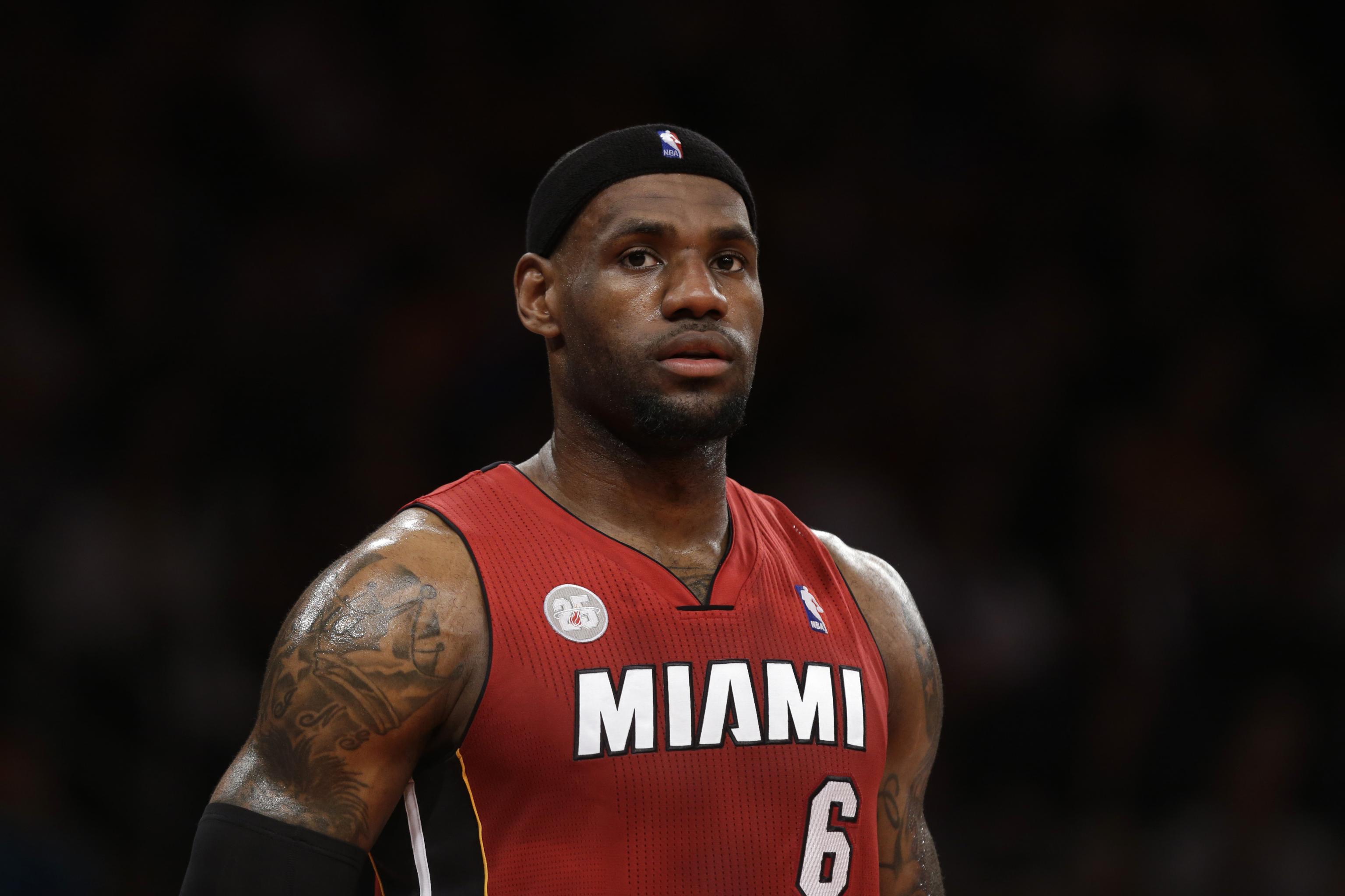 Fun with hypotheticals: What if LeBron James entered the NFL draft?