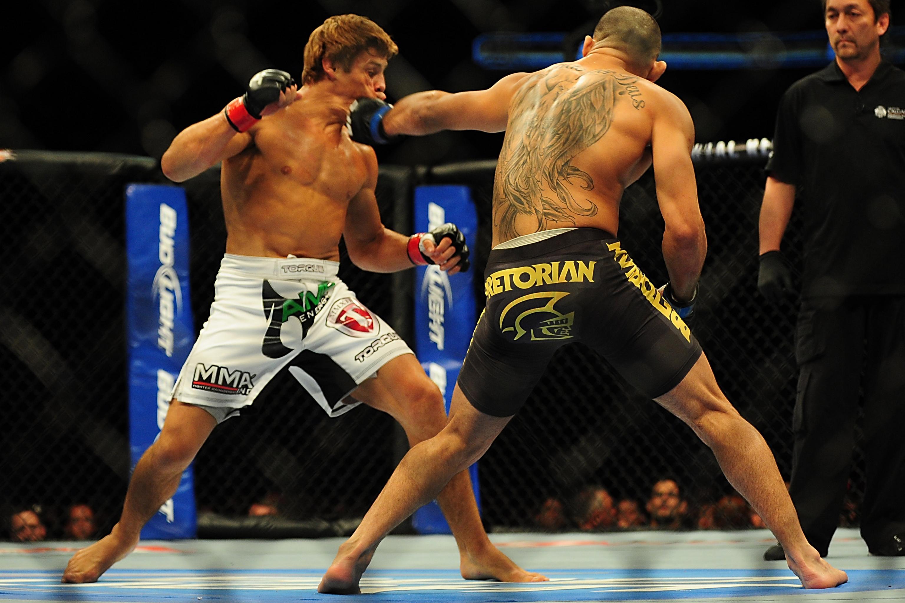 Med andre band tøve skjule UFC 169 Start Time: When and Where to Watch Barao vs Faber | Bleacher  Report | Latest News, Videos and Highlights