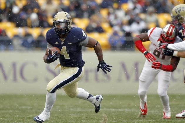 PITTSBURGH, PA - NOVEMBER 24:  Rushel Shell #4 of the Pittsburgh Panthers carries the ball against the Rutgers Scarlet Knights  during the game on November 24, 2012 at Heinz Field in Pittsburgh, Pennsylvania.  (Photo by Justin K. Aller/Getty Images)
