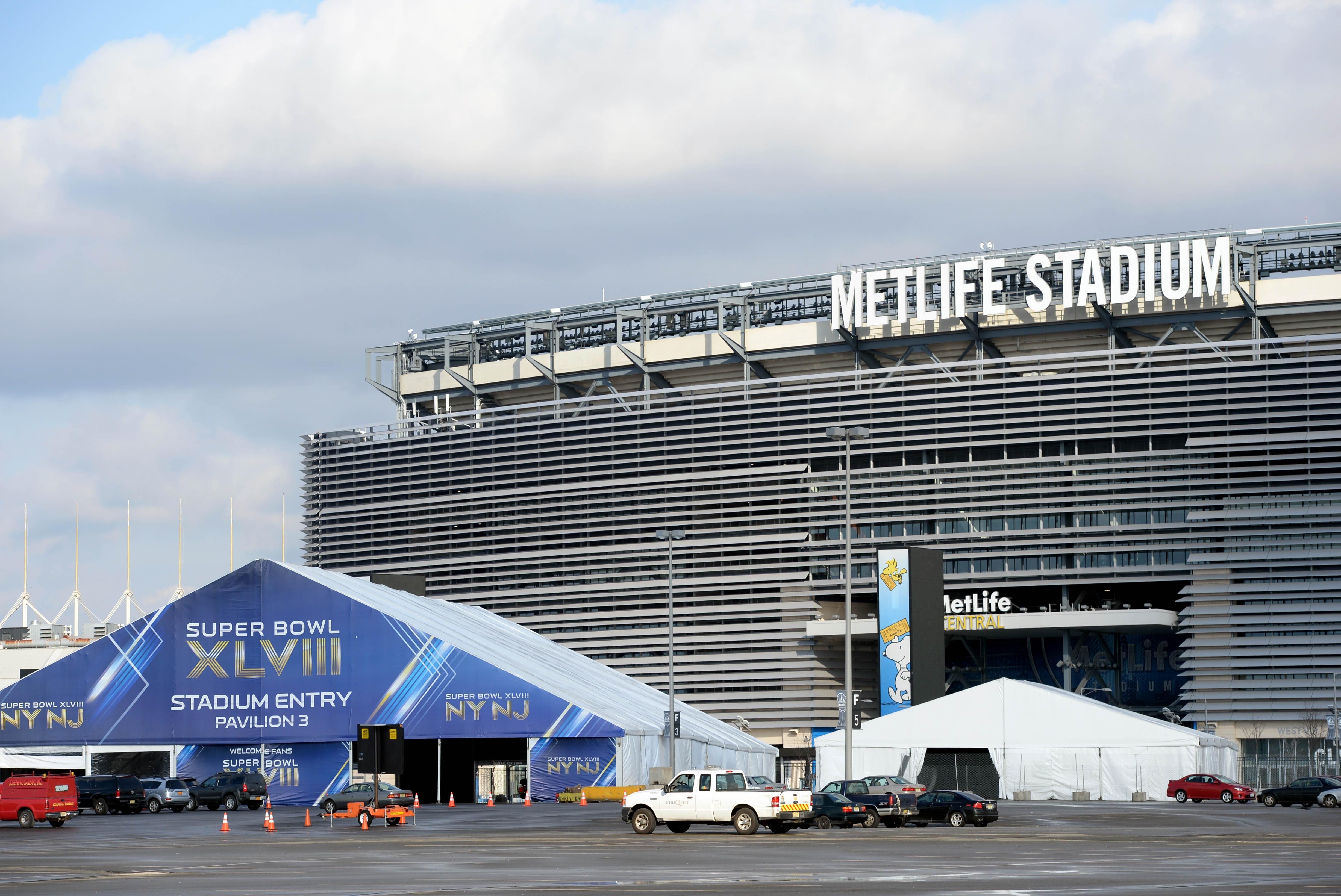 Tracking Investigation of White Powder Mailed to Hotels Near MetLife