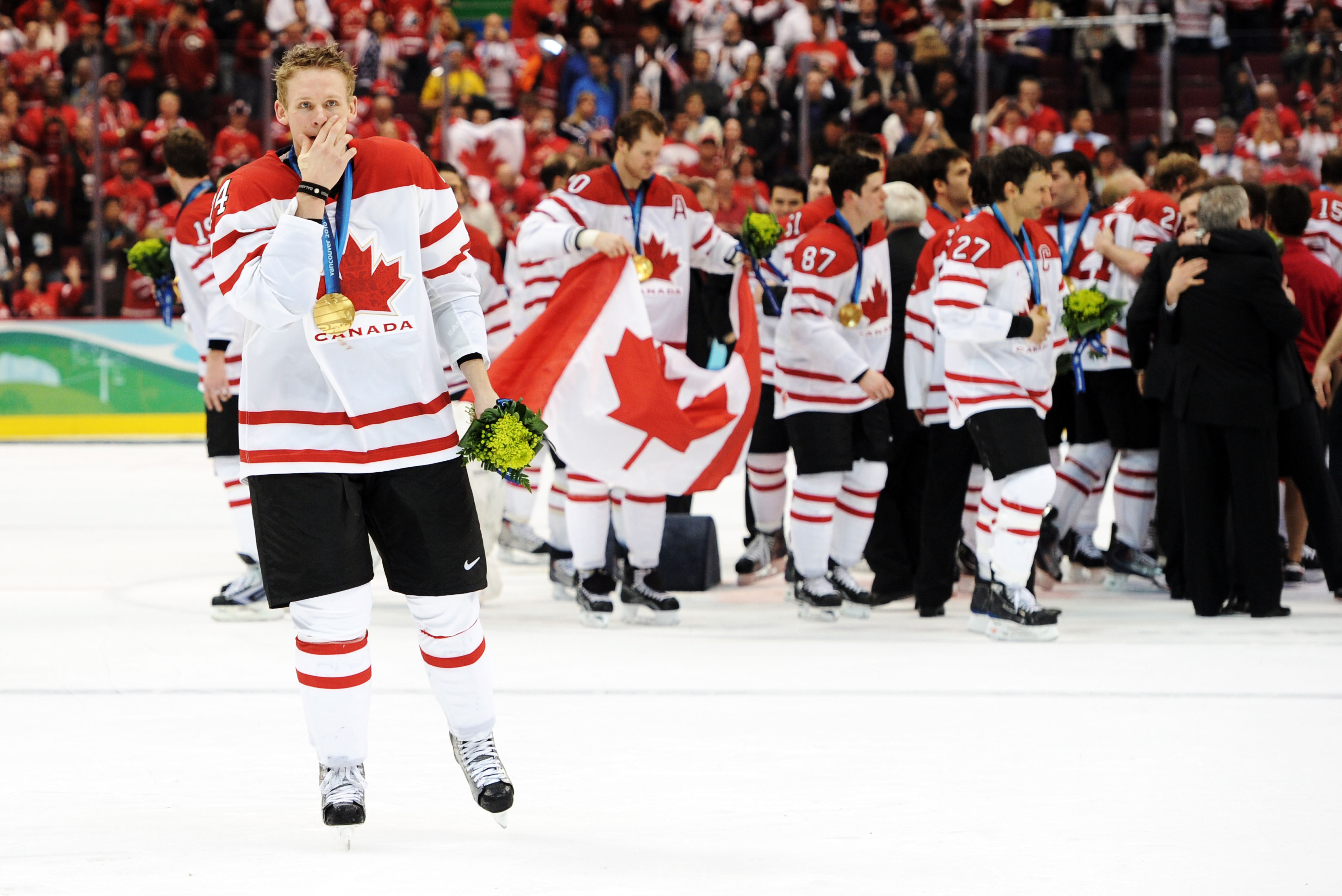 Ranking the 10 Best Goal Scorers in the Winter Olympic Hockey