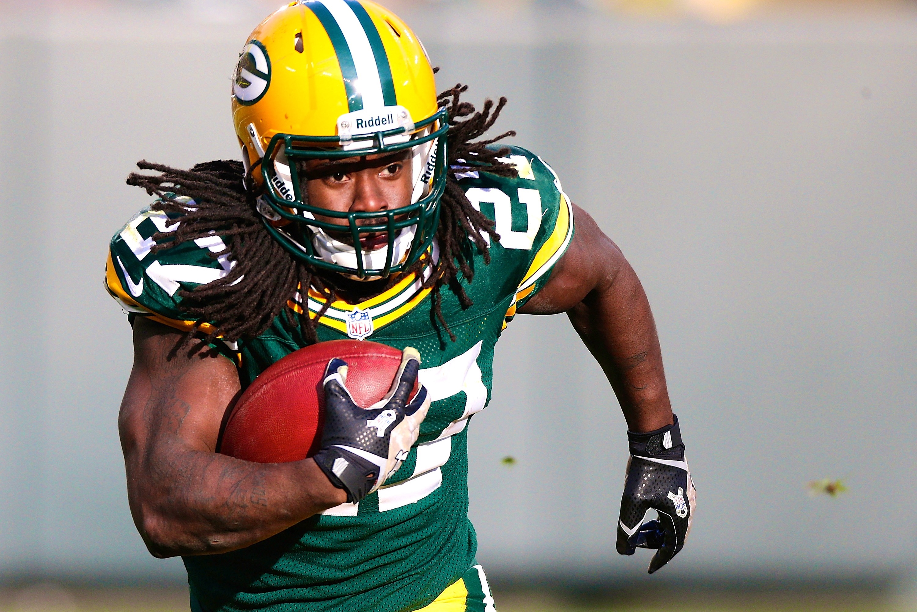 Lacy 2013 NFL Rookie of the Year; All-Rookie Team