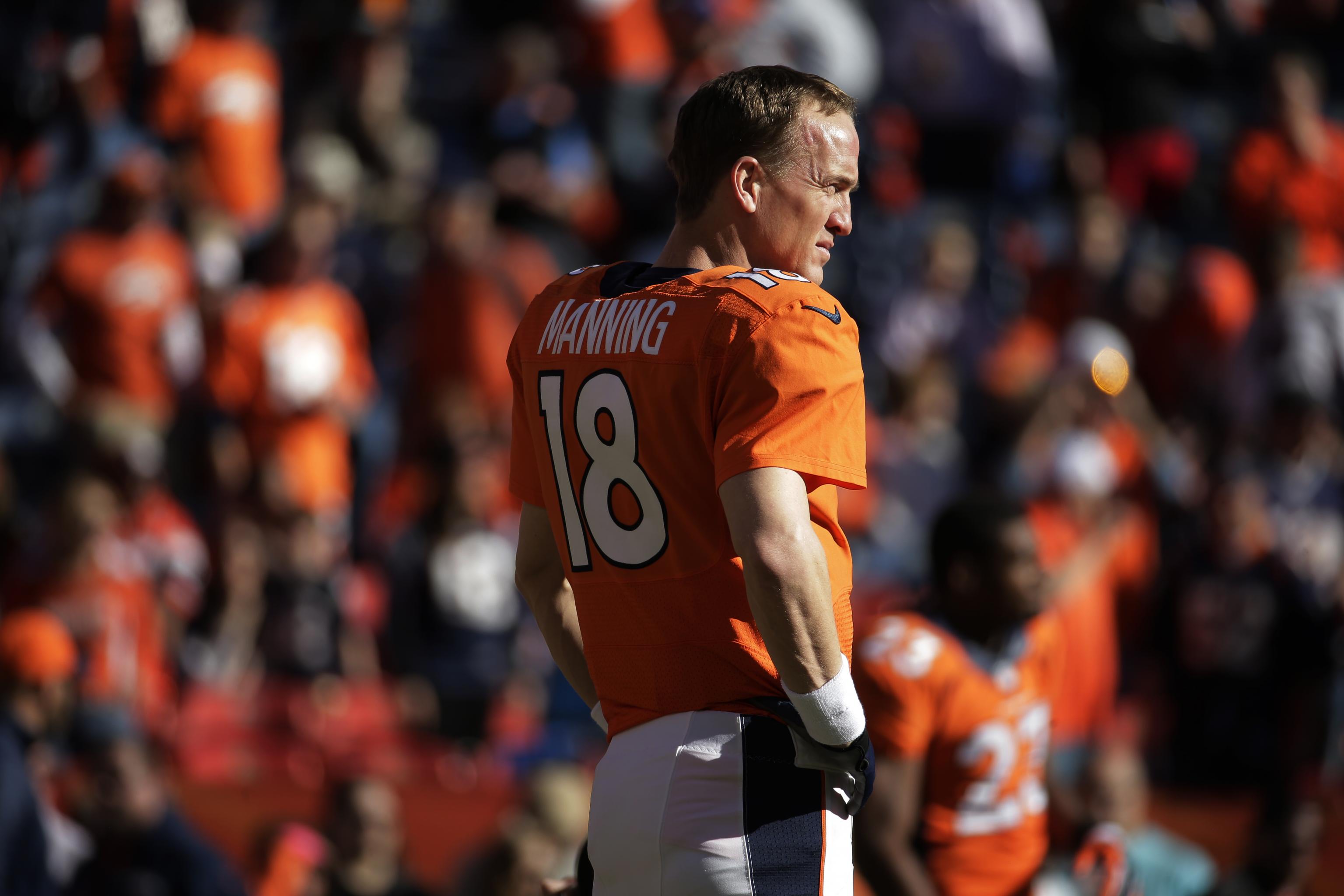 NFL on ESPN - BREAKING NEWS: Peyton Manning wins 2013 NFL MVP and Offensive  Player of the Year capping off the greatest QB season in NFL history.