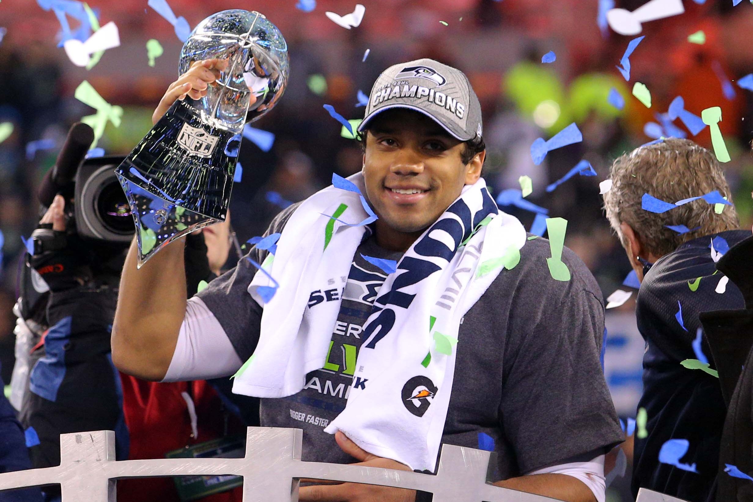 Seahawks shackle Broncos in Super Bowl XLVIII blowout