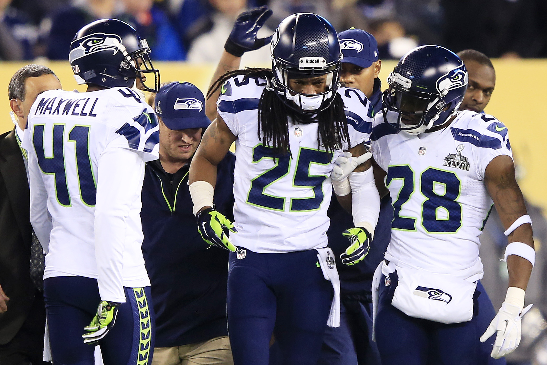 Super Bowl 2014: Seattle trounces Denver, 43-8 - CBS News