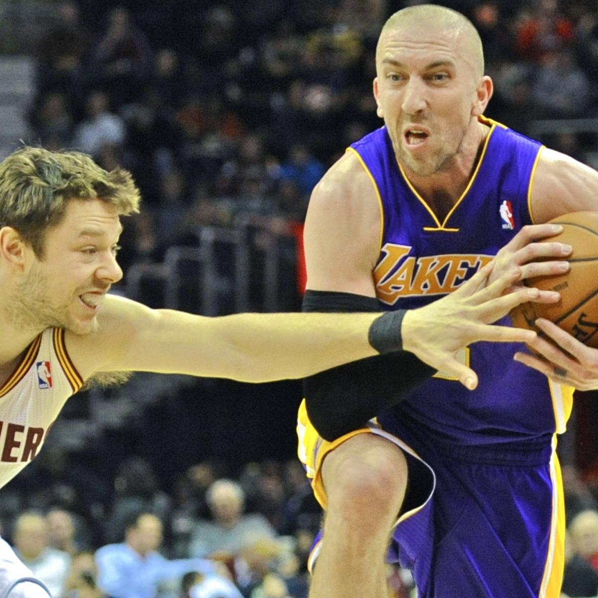 LA Lakers Clown Basketball Convention in Wacky Win over Cleveland