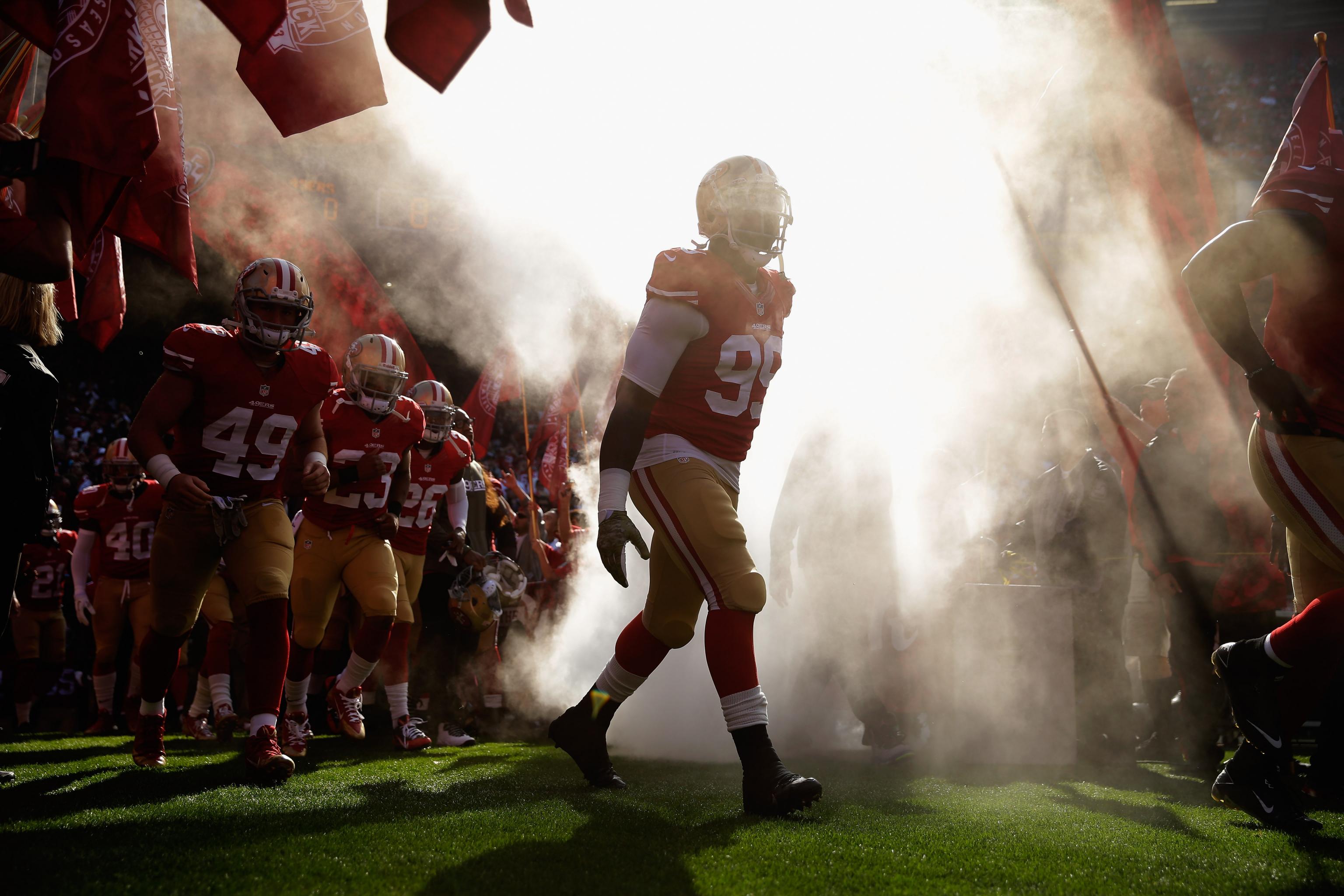 Report: 49ers not expected to pick up Aldon Smith's 5th-year option 