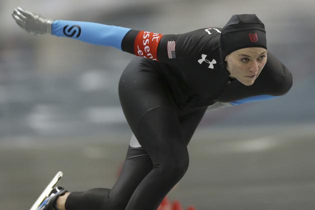 Heather Richardson of the United States skates in the women's 1,000-meter race of the World Sprint Speed Skating Championships in Nagano, central Japan,Sunday, Jan. 19, 2014. (AP Photo/Koji Sasahara)