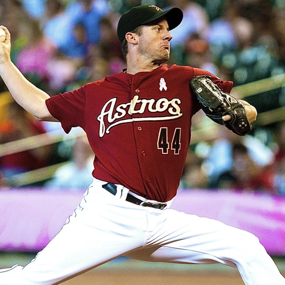 Roy Oswalt Houston Astros 8X10 Photo LIMITED STOCK 