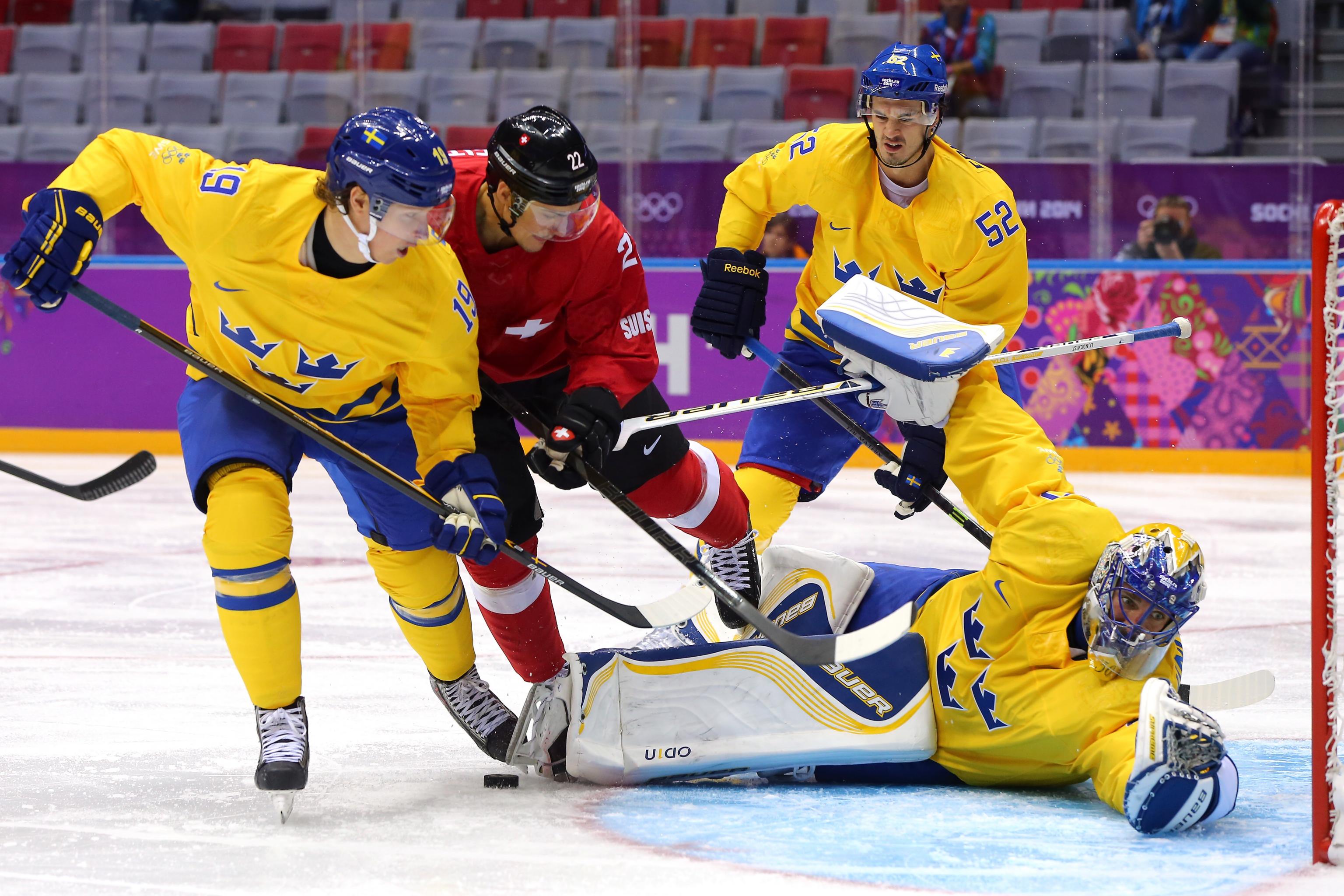 Швеция швейцария прогноз. Становление хоккея в Швеции. Swedish Hockey фотоархив.