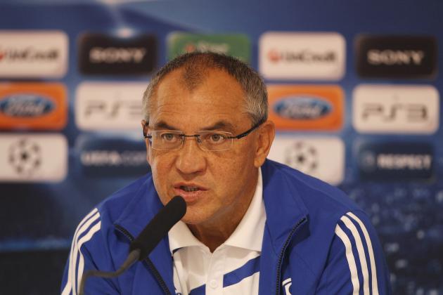 LYON, FRANCE - SEPTEMBER 13:  Schalke Head Coach Felix Magath speaks during the FC Schalke Press Conference, ahead of their Group B UEFA Champions League first phase match against Lyon, at Stade de Gerland  on September 13, 2010 in Lyon, France.  (Photo by Michael Steele/Getty Images)