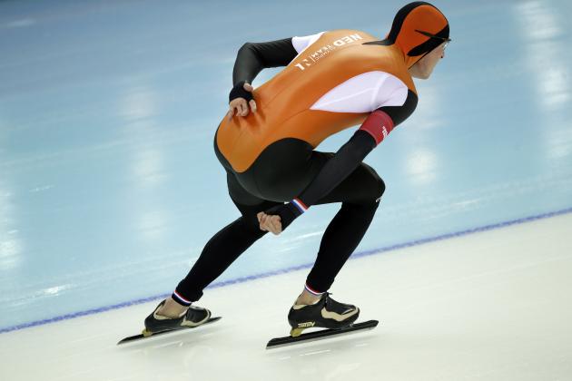 Sven Kramer of the Netherlands competes in the men's 5,000-meter speedskating race at the Adler Arena Skating Center during the 2014 Winter Olympics in Sochi, Russia, Saturday, Feb. 8, 2014. Kramer won the gold setting a new Olympic record. (AP Photo/Pavel Golovkin)