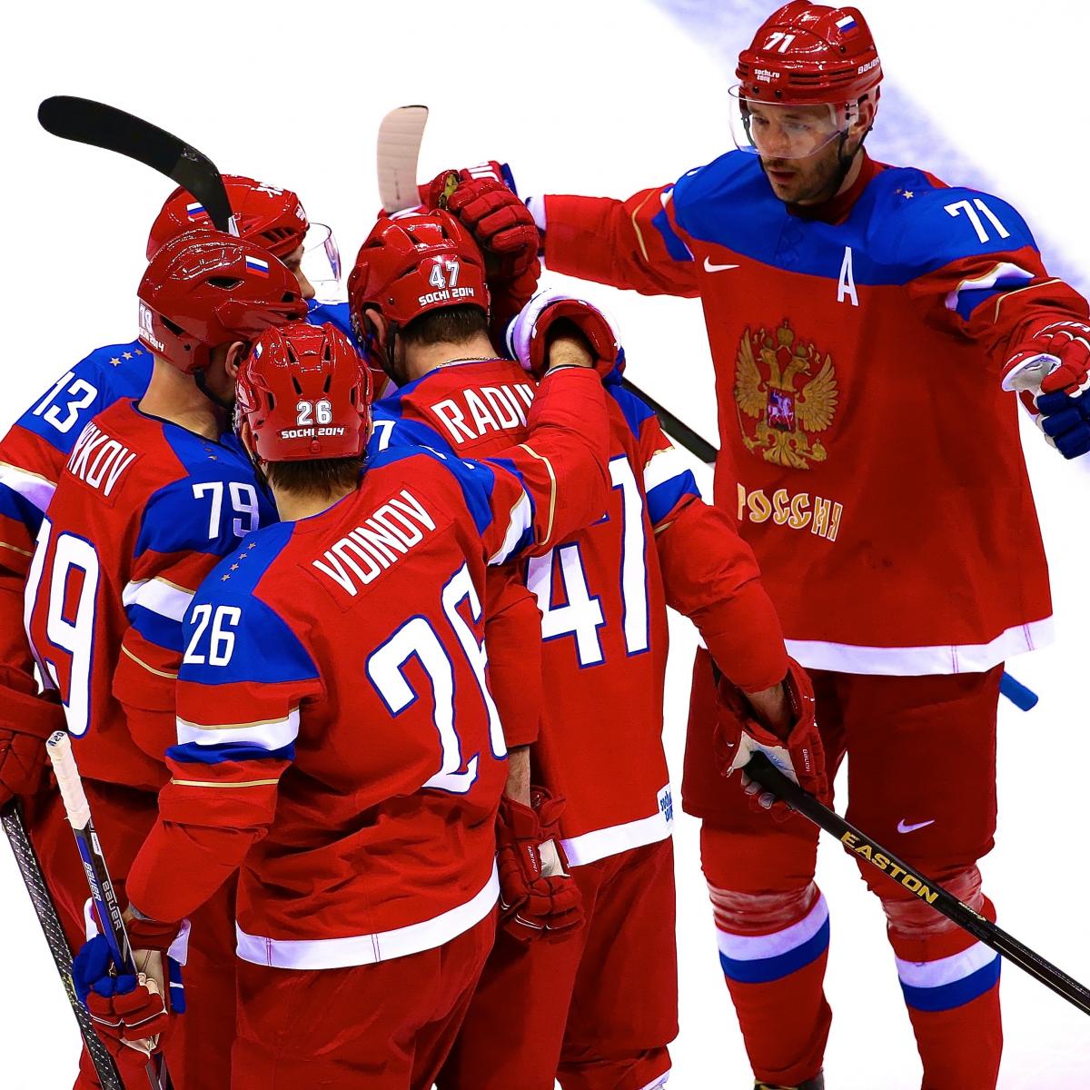 Alex Ovechkin teams up with Evgeni Malkin and Slava Fetisov in